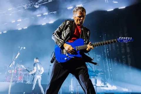 muse_brixton_academy_frances_beach-10.jpg